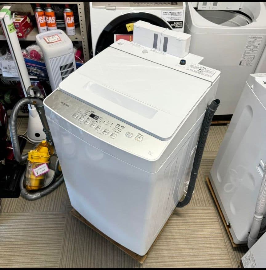 熊*様 【超美品‼️】アイリスオーヤマ 2021年製 8kg洗濯機 洗剤/柔軟剤