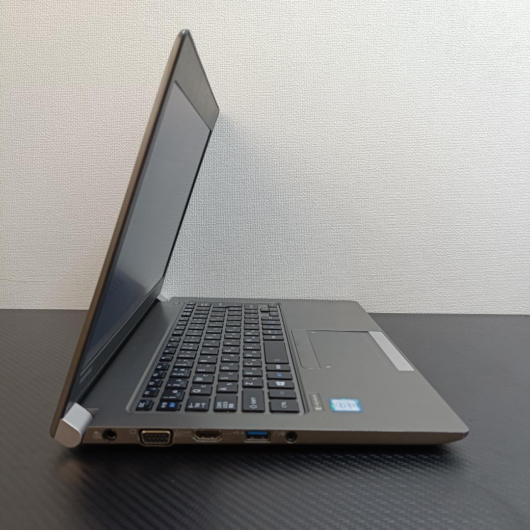 ノートPC Windows11 Core i7 SSD メモリ8GB 東芝 薄型