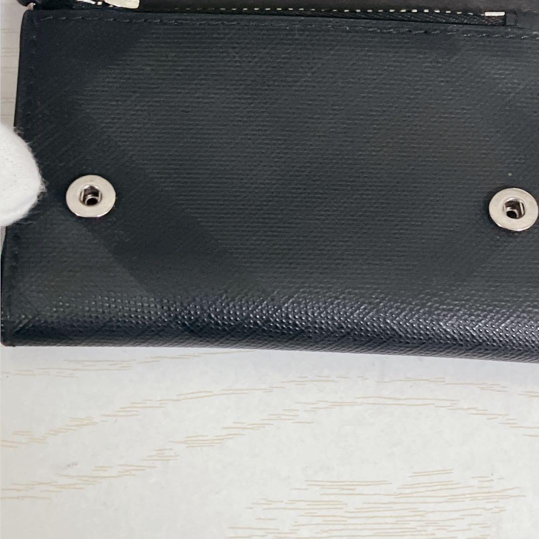 希少 バーバリー 二つ折りストラップ PVC シャドーチェック ケース