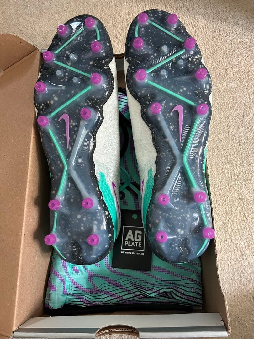 Nike phantom GX ag レアカラー