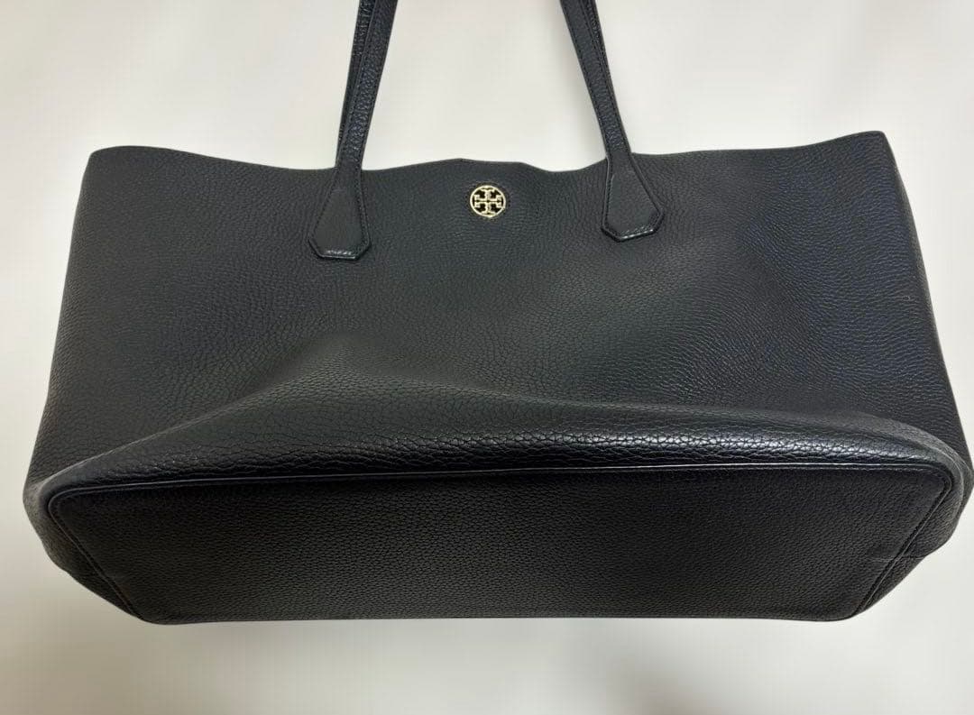 Tory Burch 黒 レザートートバッグ