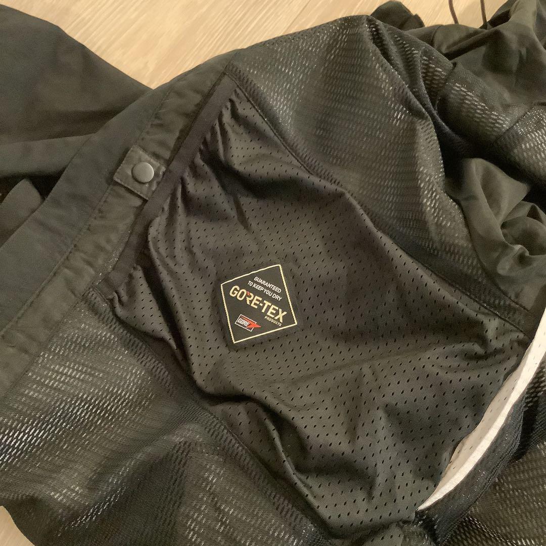 046 22-23 VOLCOM L-GORE-TEX 黒ジャケットMサイズ