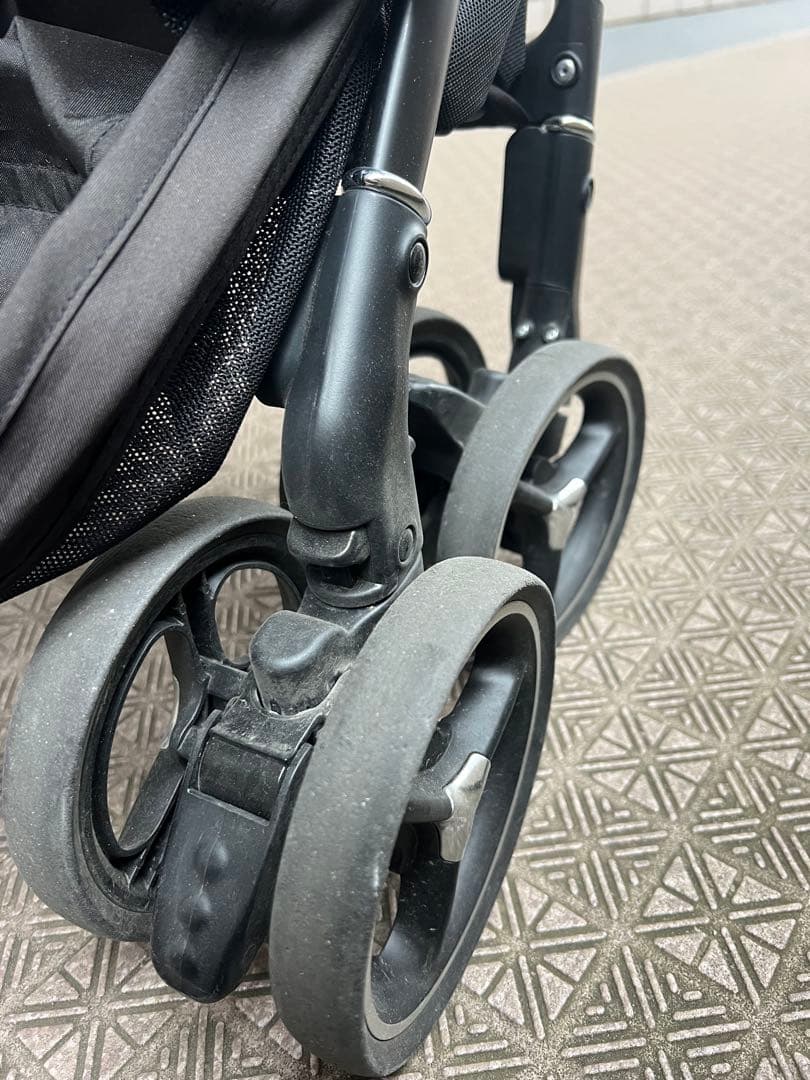 Aprica　ラクーナクッション　送料込み