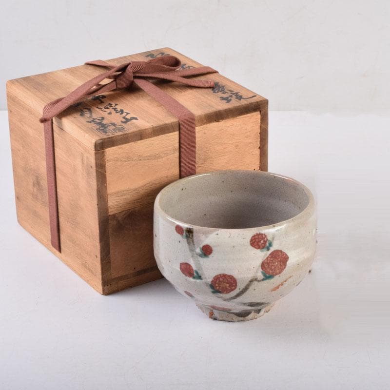 茶道具　虎渓山　水月窯造　色絵　紅白梅文　茶碗　共箱　C　8492