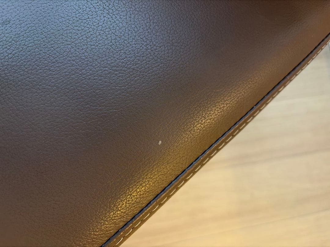 ボーコンセプト　ダイニングチェア①