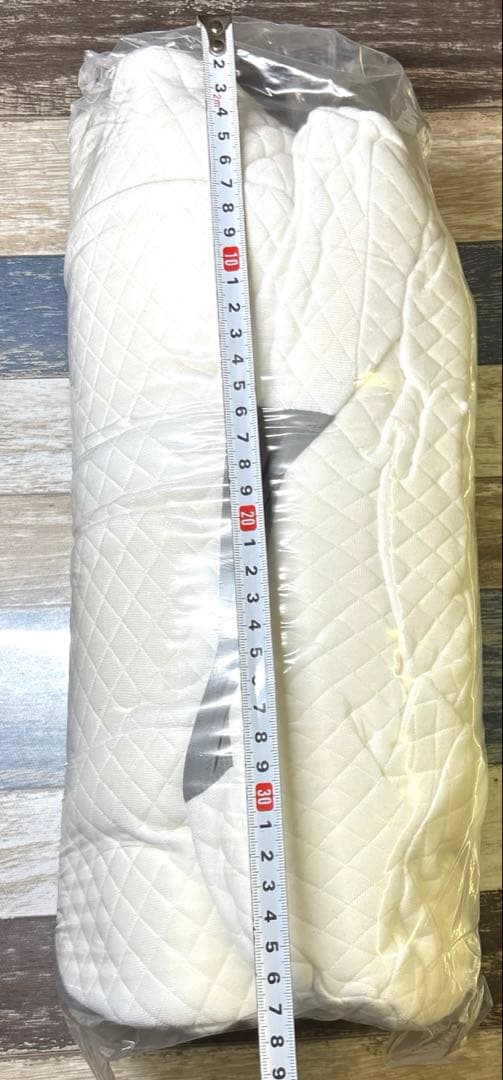 LAOGOT 枕 首が痛くならない 低め高め兼用 耳と後頭部の凹型中空設計 首こ