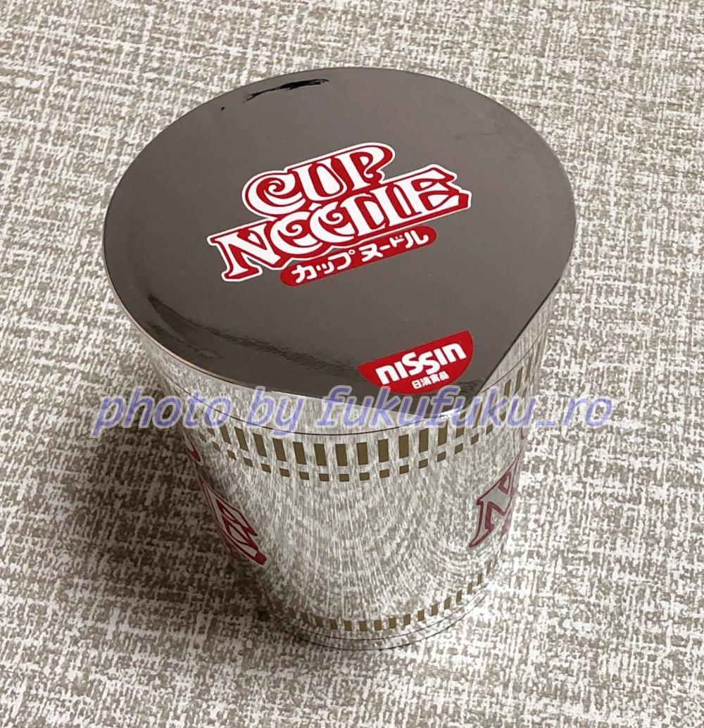 非売品　カップヌードル型　オルゴール　カーペンターズ　トップオブザワールド　日清