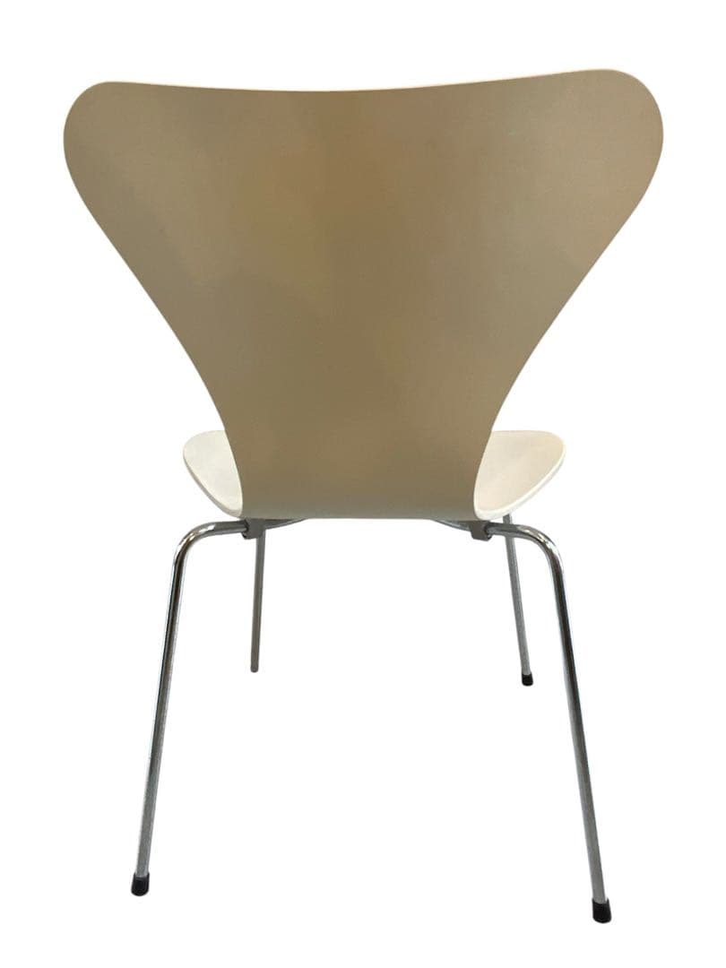 フリッツ・ハンセン　セブンチェア　1