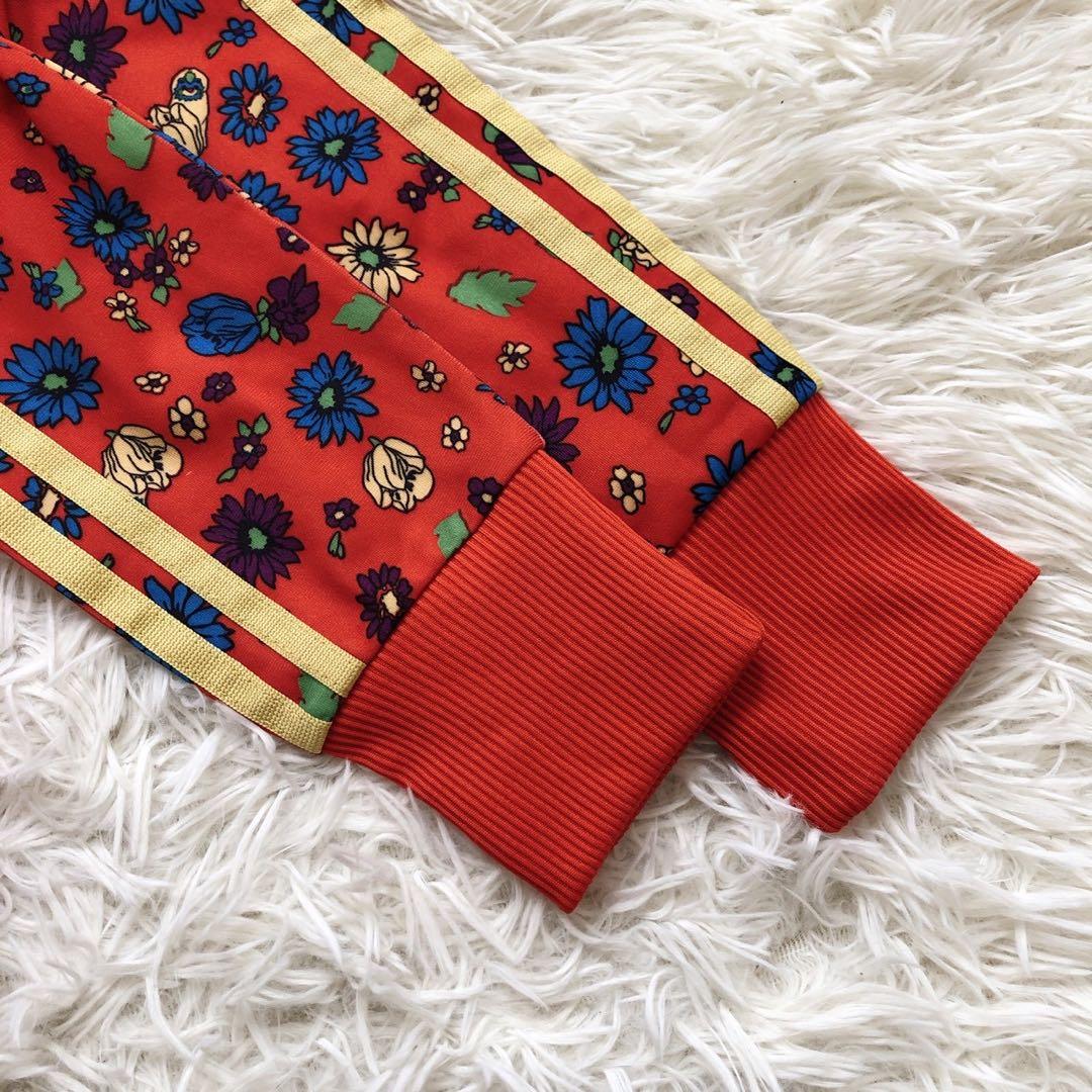 かくかくしかじか 永野芽郁さん着用 アディダス トラックジャケット フラワー柄