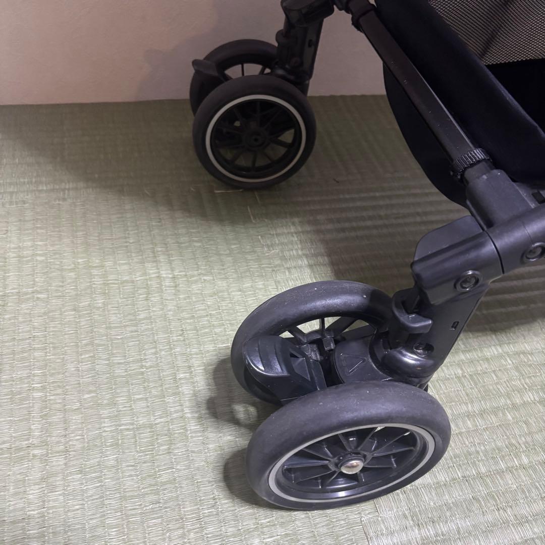 【希少】コンビ メチャカル ハンディ オート4キャス plus エッグショック