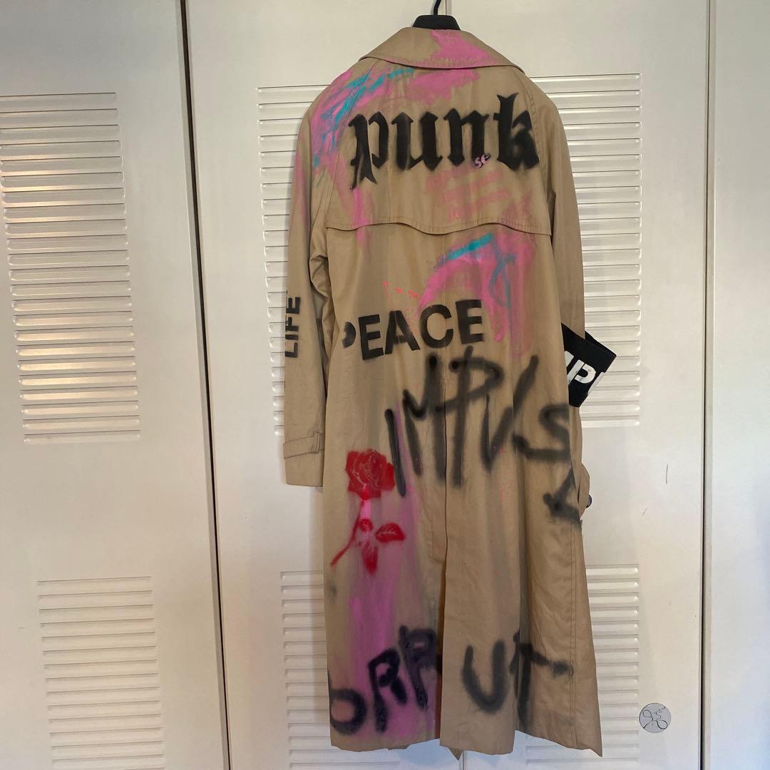 buggy手書きアート　Burberry トレンチコート