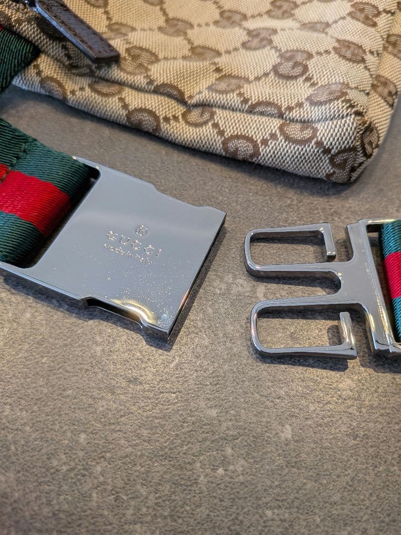 ✨超美品✨ Gucci ボディバッグ・ウエストポーチ