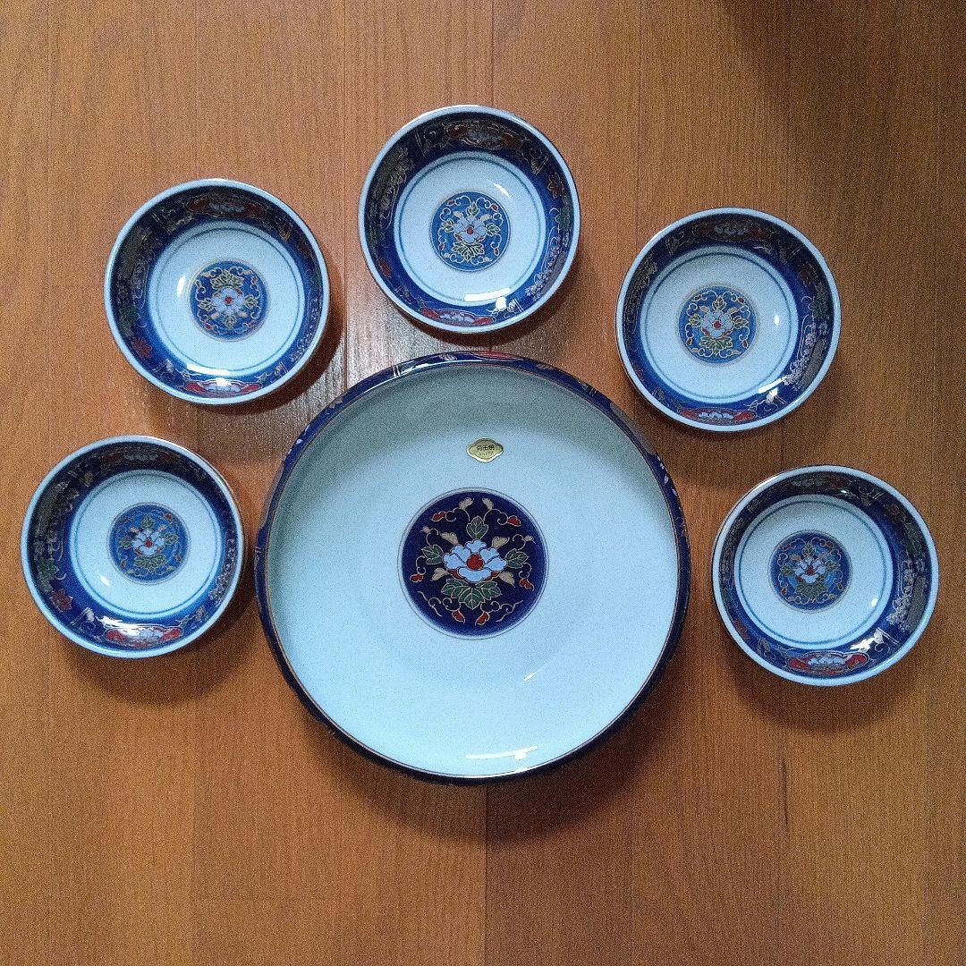 有田焼　古陶窯　金彩鉢6枚揃（大鉢1枚小鉢5枚）未使用品