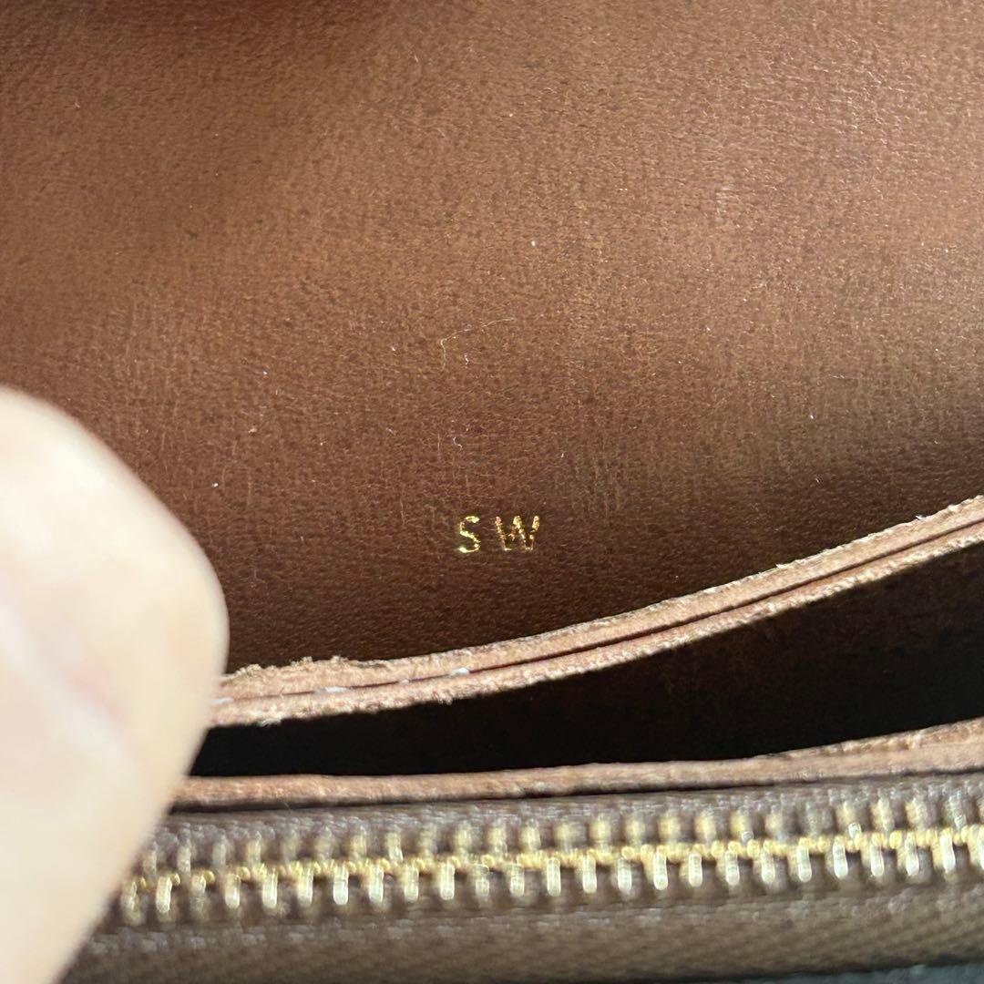 forme フォルメ Short Wallet 2つ折り財布