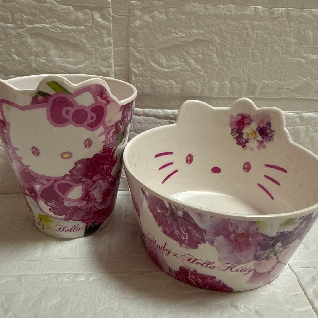 【新品】Rady ハローキティ　フラワーブーケ　メラミン　カップ　コップ　ボウル