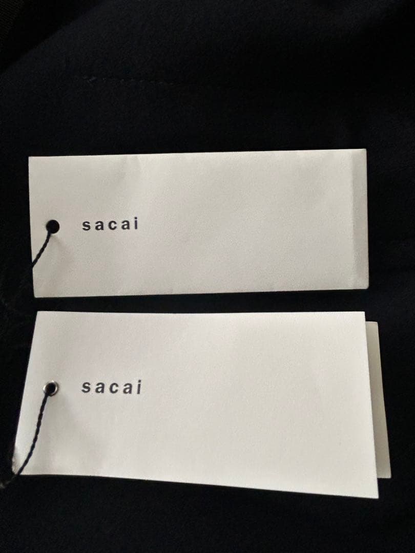 【新品未使用】sacai サカイ　カーキ×ネイビーダウンジャケット　サイズ 1