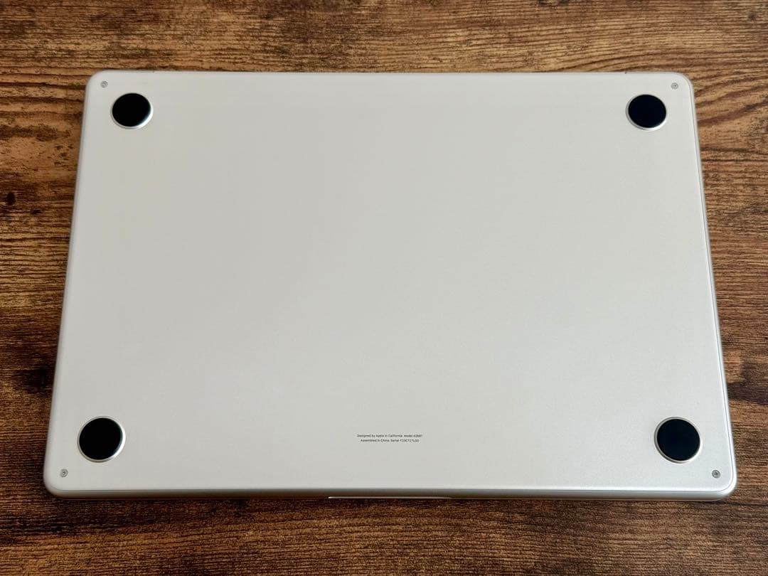 MacBook Air 2022 M2 13inch 256GB スターライト