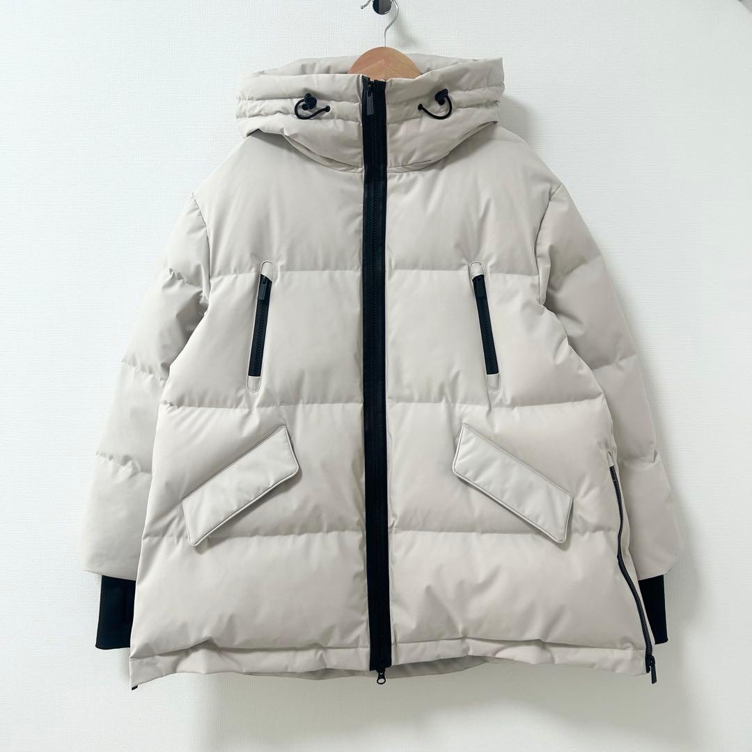 ナノユニバース　西川ダウン(R)／ソロテックスAラインダウン　オフホワイト　36