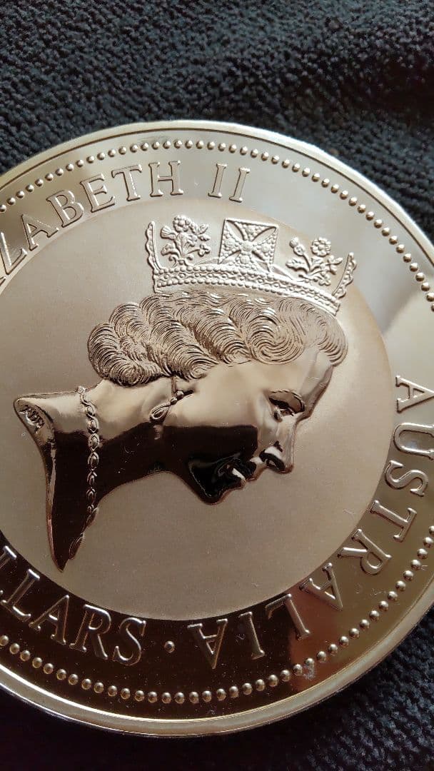 オーストラリアン・クーカバラ 1キロ 銀貨 1995年