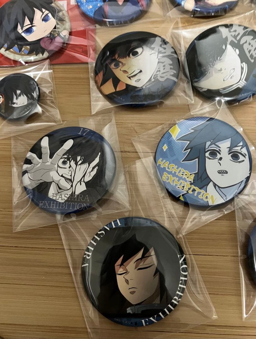 T*い様 鬼滅の刃 冨岡義勇 缶バッジ まとめてオークション 16点