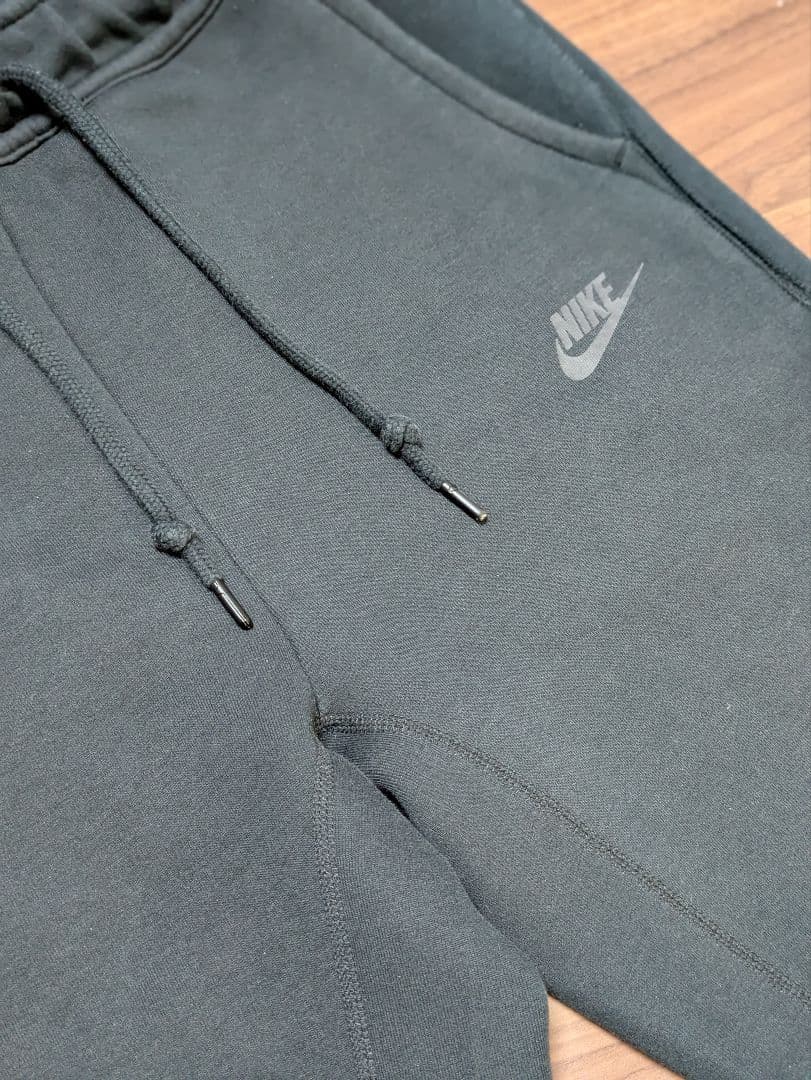 S*D様 ナイキ　テックフリース　上下セットアップ　ブラック　Sサイズ