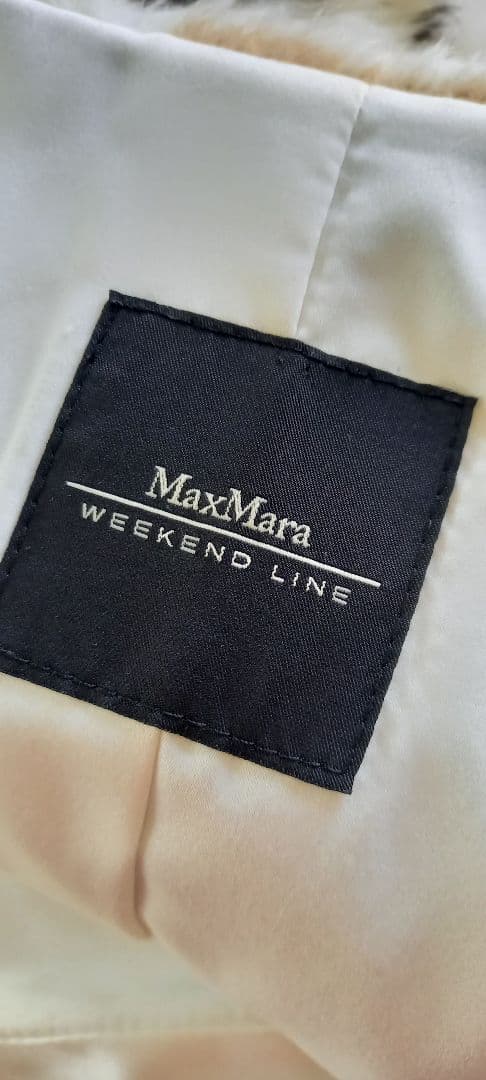 マックスマーラダウンベスト。