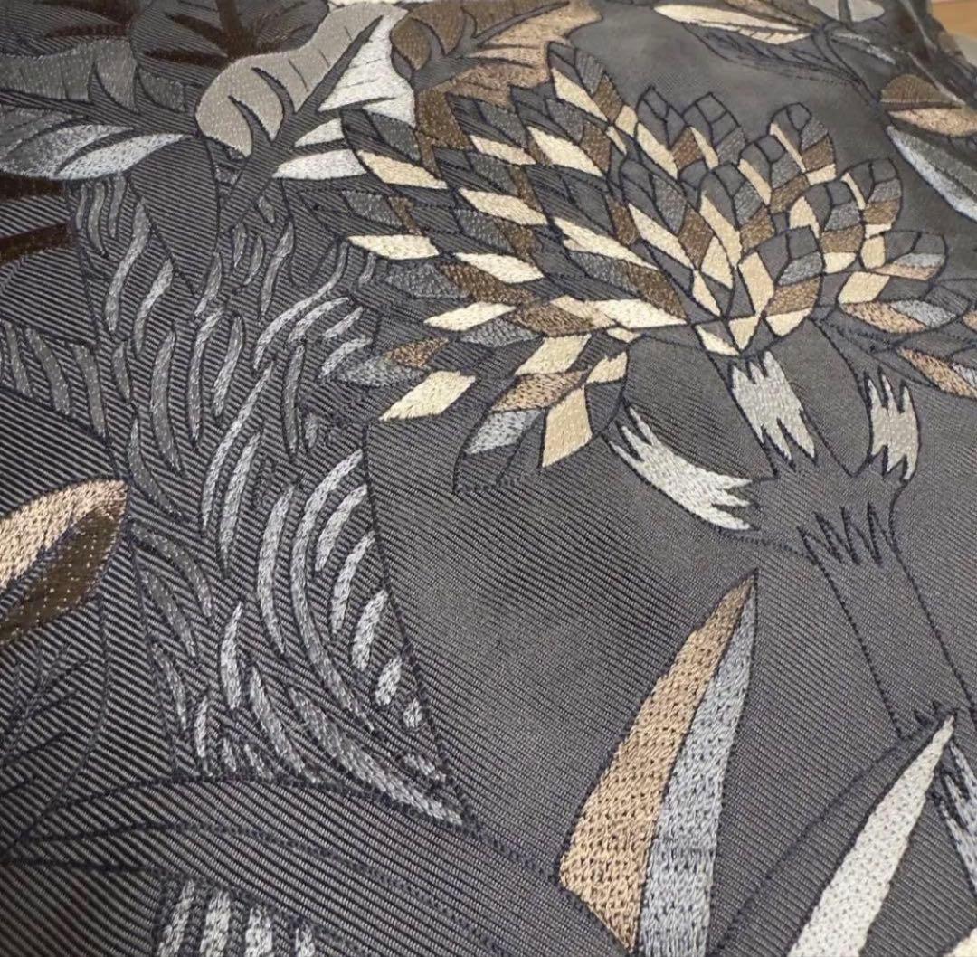 HERMES エルメス 新品 刺繍 クッション 2点セット《1つタグ付き》