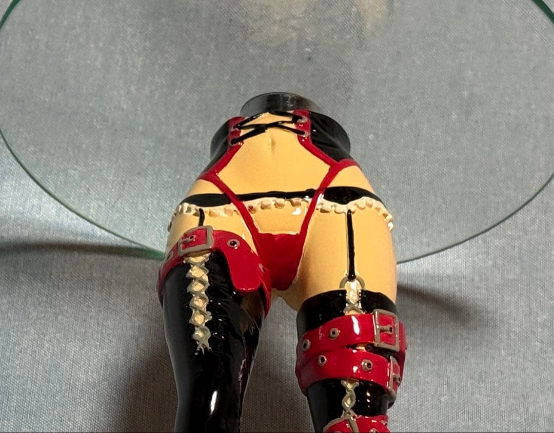 下半身型　ミニテーブル　ボンテージ　セクシー インテリアART