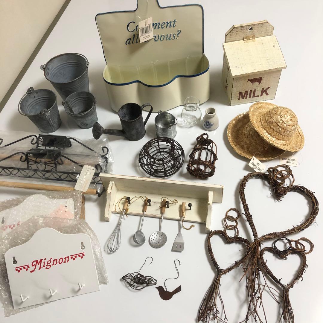 カントリー雑貨　ドライガーデン　ラック　アイアン　ホーロー　ブリキ