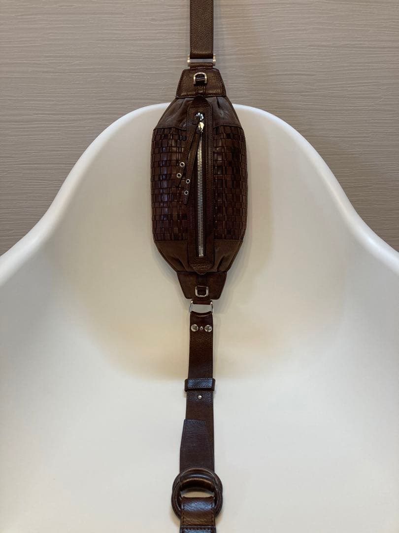 【銀座のマロニエゲートで購入】MSPC（エムエスピーシー）のボディーバッグ