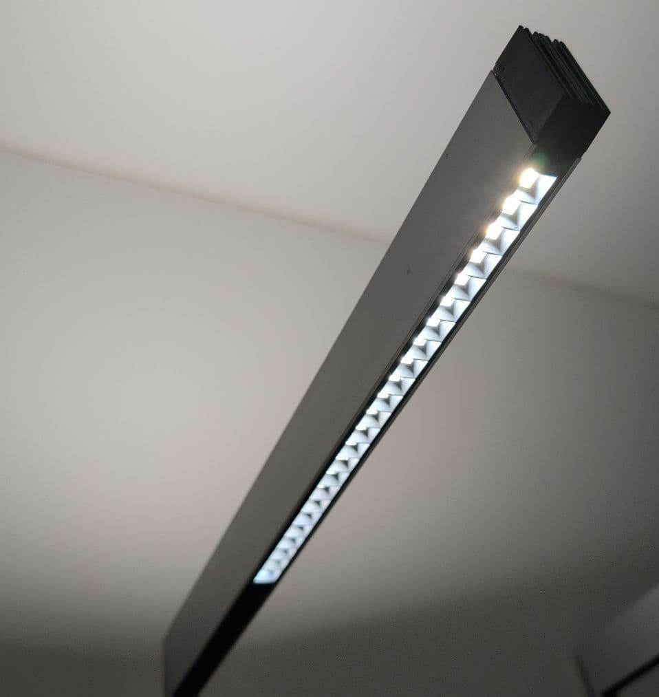 山田照明　フロアスタンドランプ　LED電灯器具　20年製