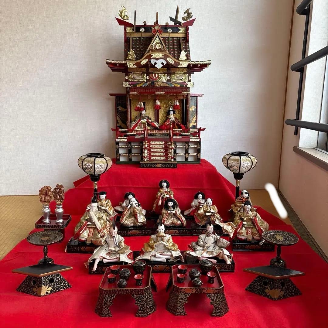 御殿飾り雛人形　お値下げいたしました。