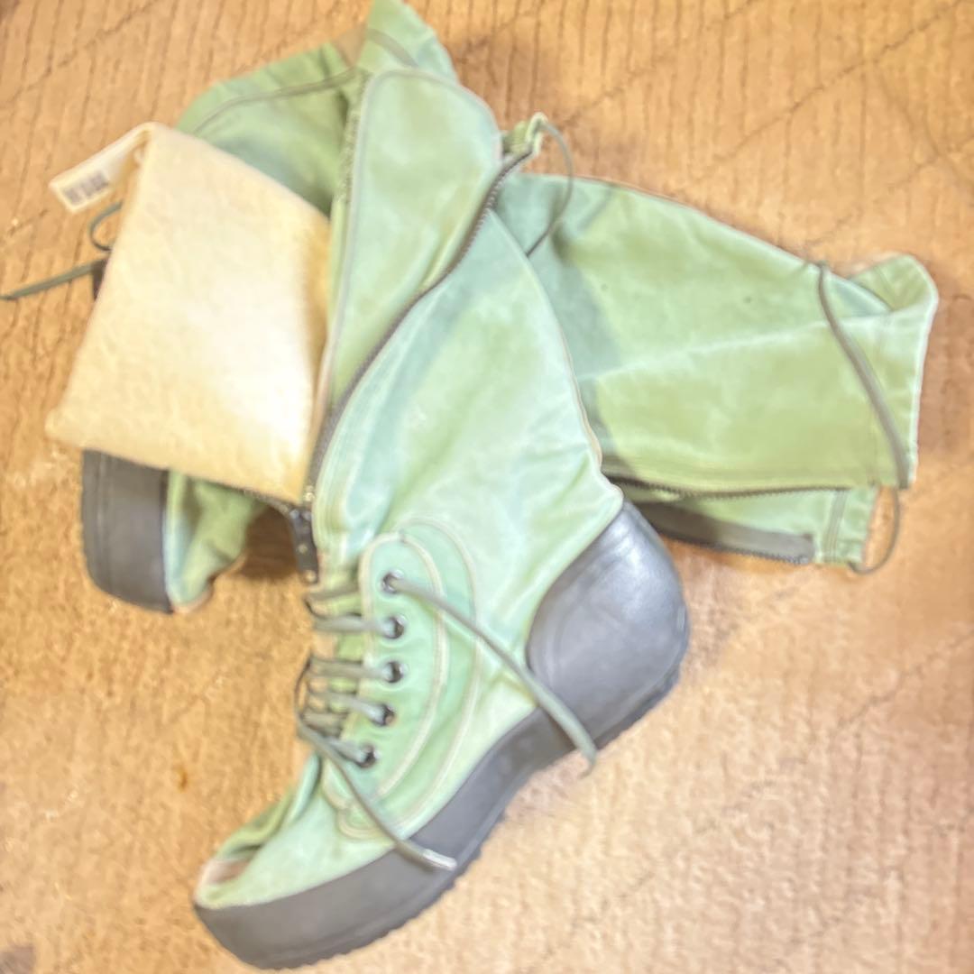 ミリタリーブーツ 緑色 キャンバス製