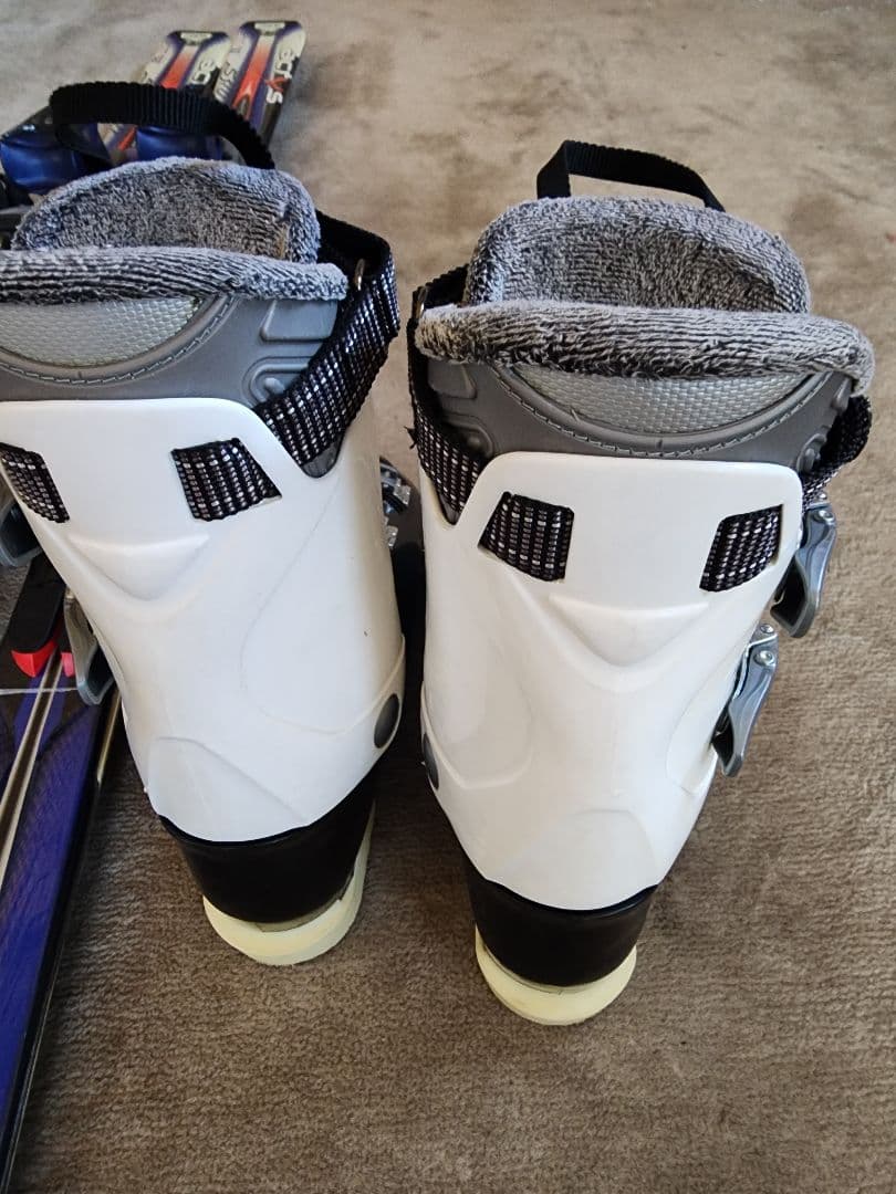 ROSSIGNOL カービンクスキーセット☆ブーツ26cm☆ストック