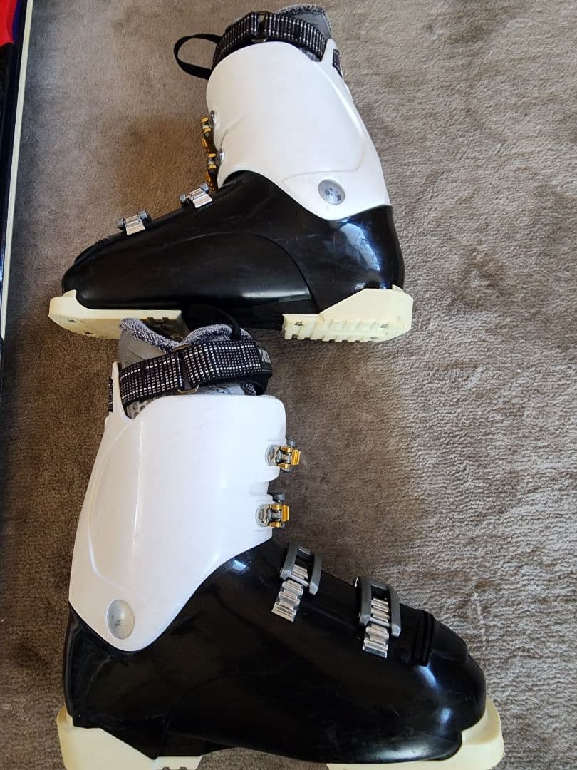 ROSSIGNOL カービンクスキーセット☆ブーツ26cm☆ストック