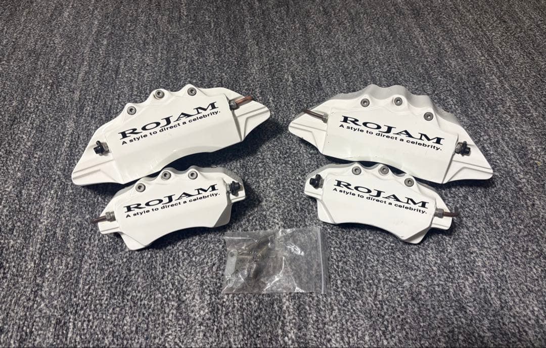 60ハリアー　ROJAM ブレーキキャリパーカバーセット ホワイト