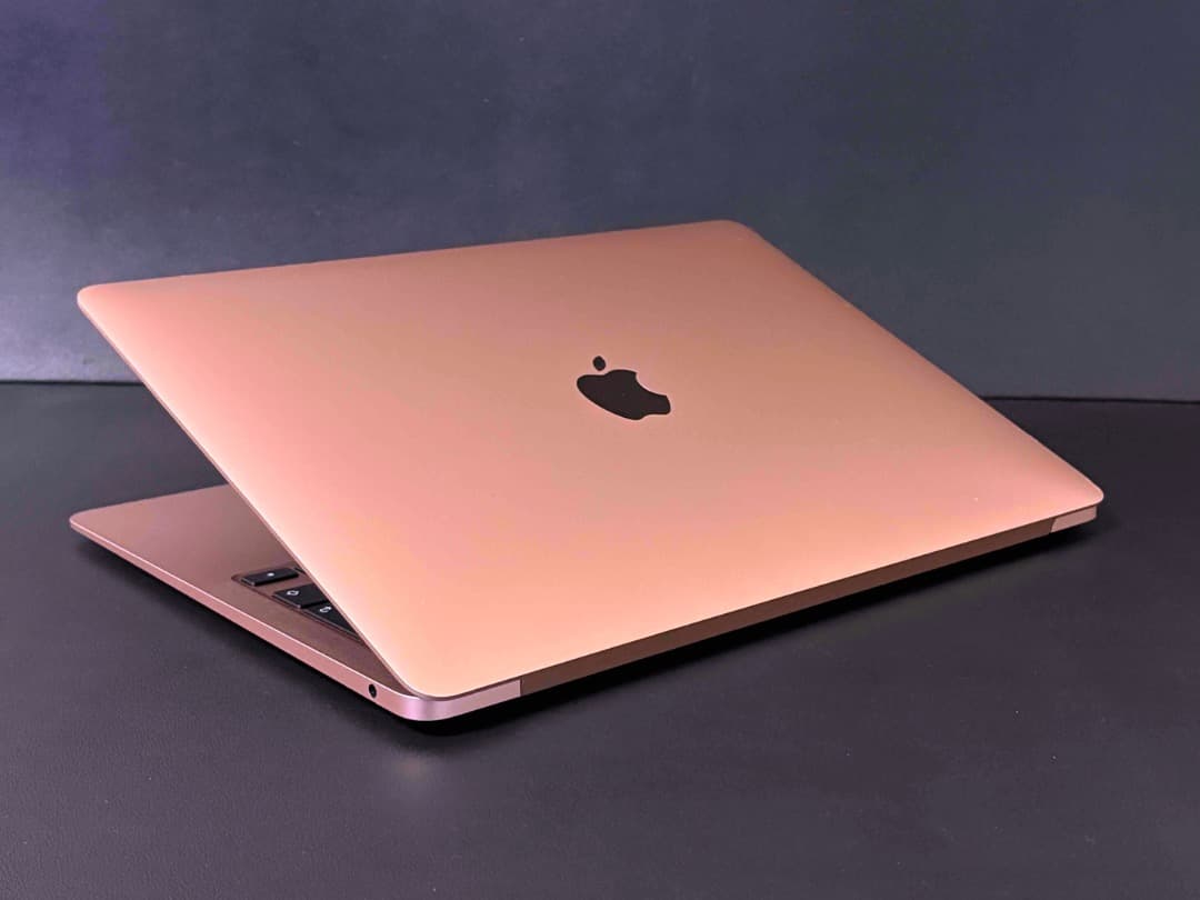 【22年購入】MacBook Air（M1,2020） 13.3㌅ M1チップ