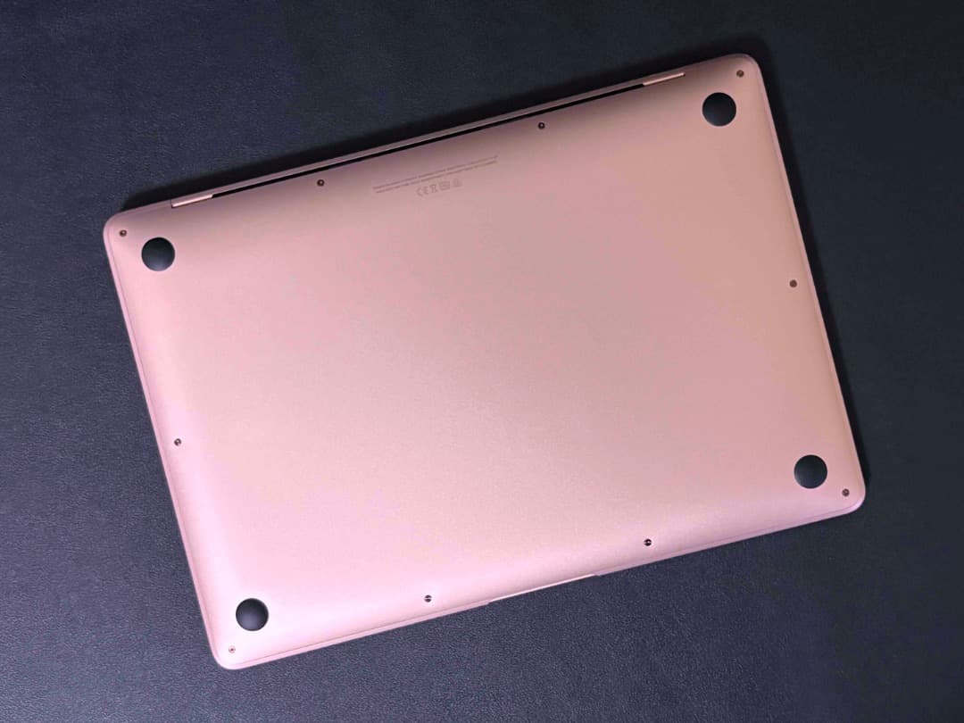 【22年購入】MacBook Air（M1,2020） 13.3㌅ M1チップ