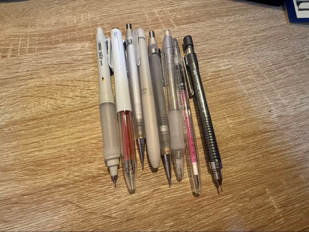 シャーペン、ボールペン、文房具
