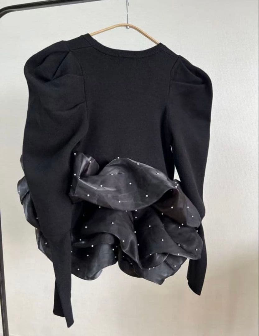 トップス Bibiy. AMELIE PEPURAMU KNIT