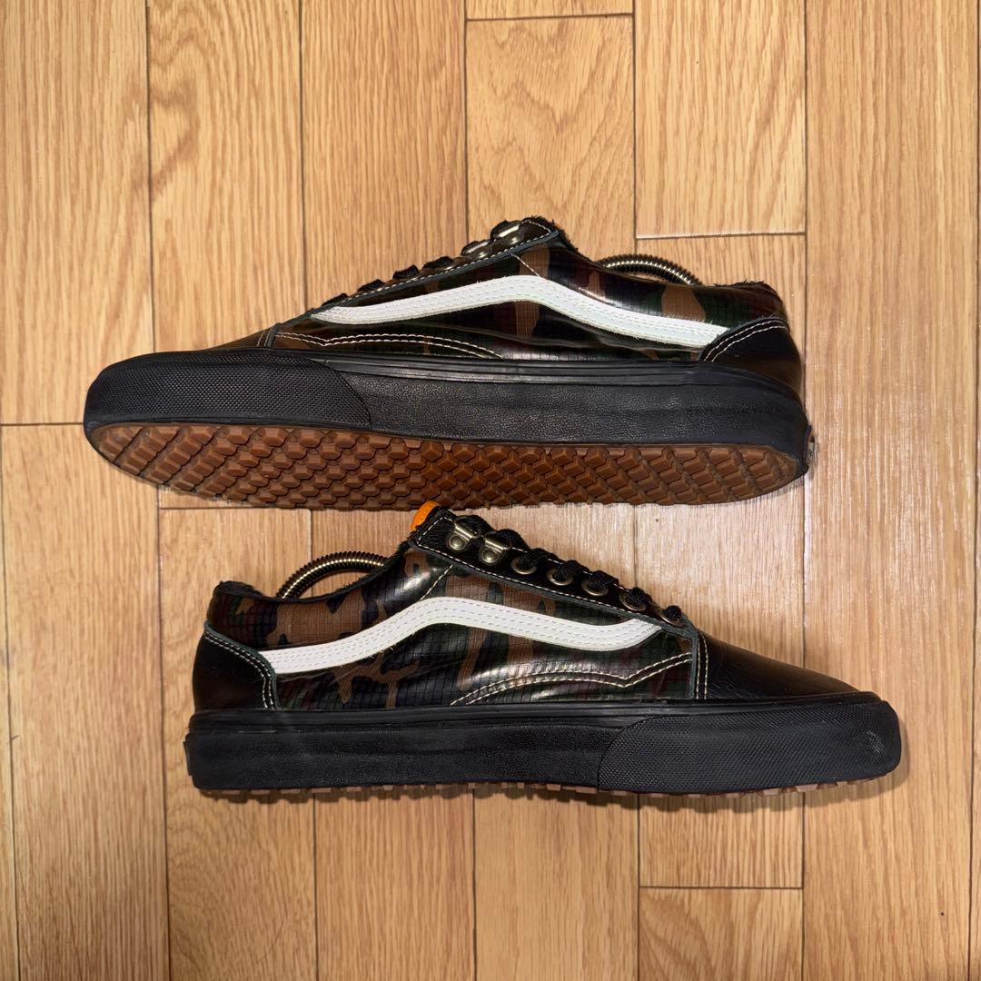 VANS OLD SKOOL MTE 黒x迷彩 中ボア カモ柄