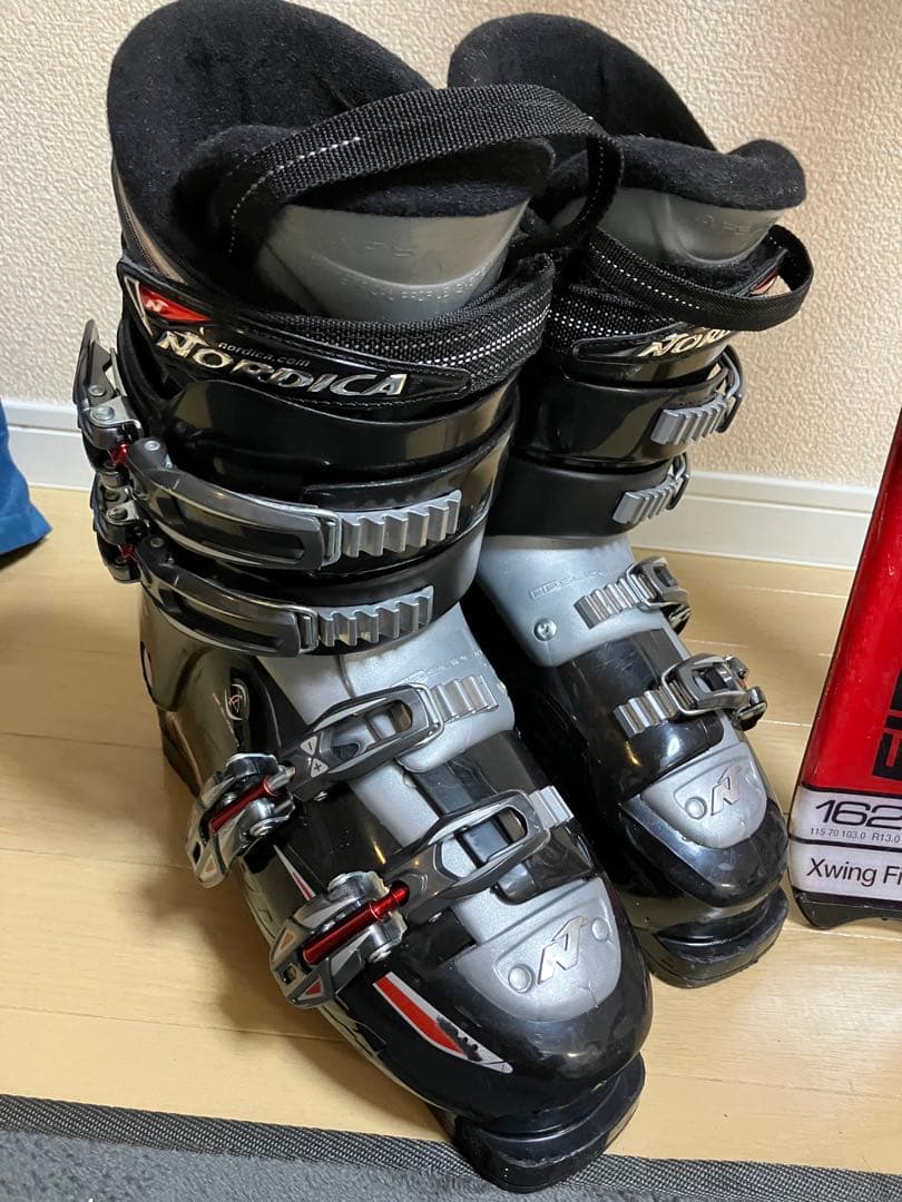 値下げしました⭐︎サロモン　スキーセット 板162㎝　ブーツ26㎝　ポール113㎝