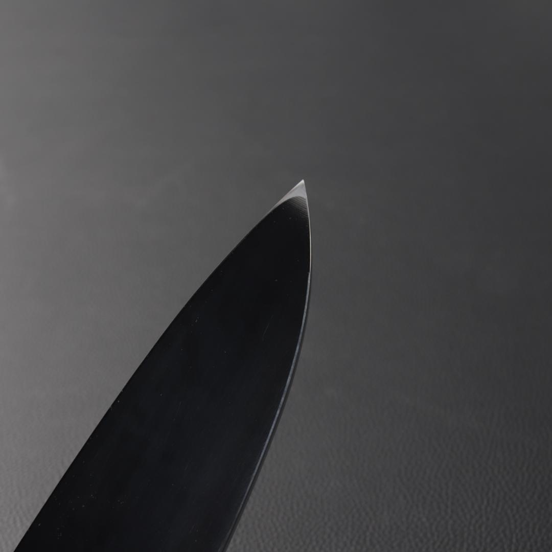 10672鏡面仕上げ出刃包丁 8寸 刺身包丁 本出刃 黒檀黒水牛角白三本巻八角柄