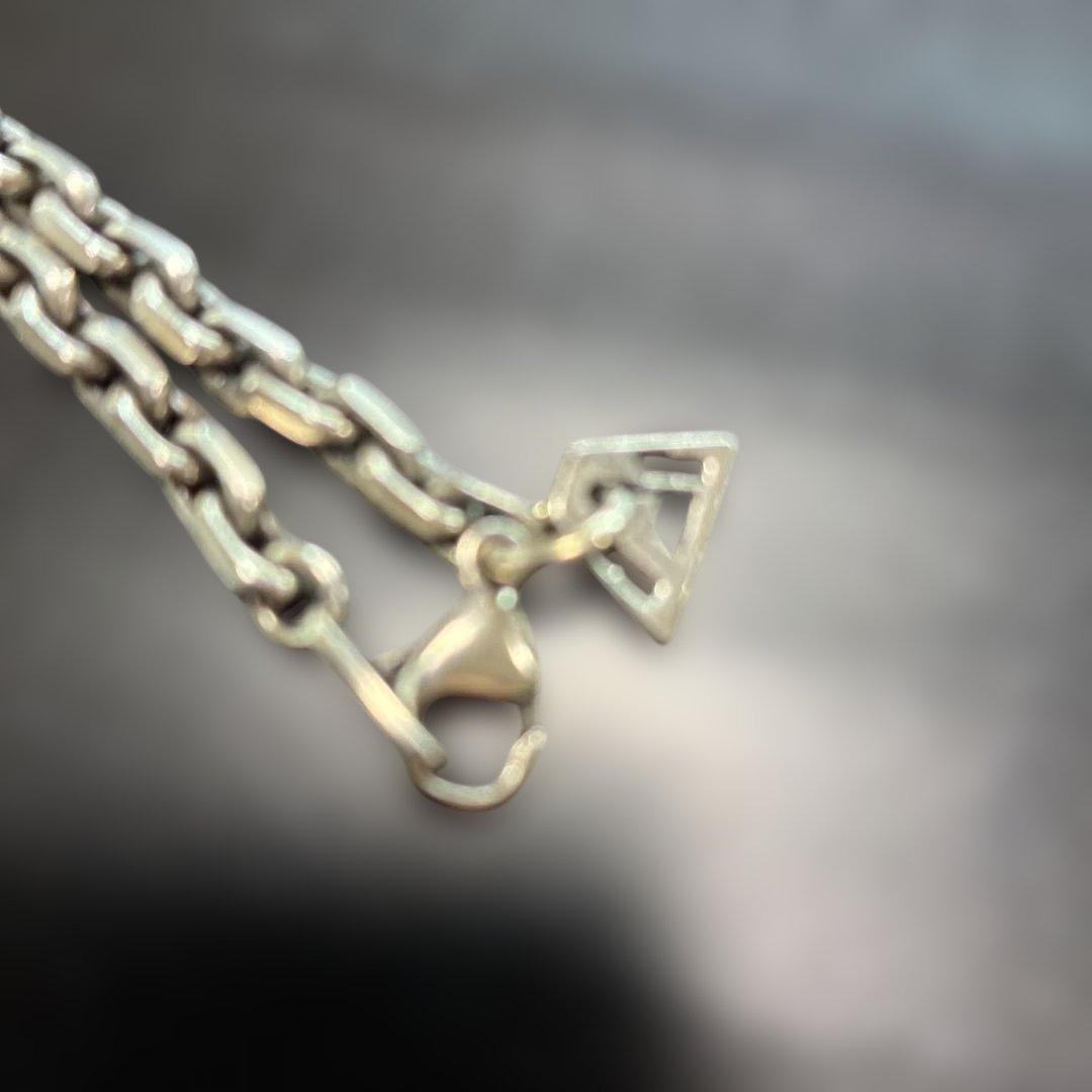 M's シルバー チェーンネックレス 赤いストーン付き