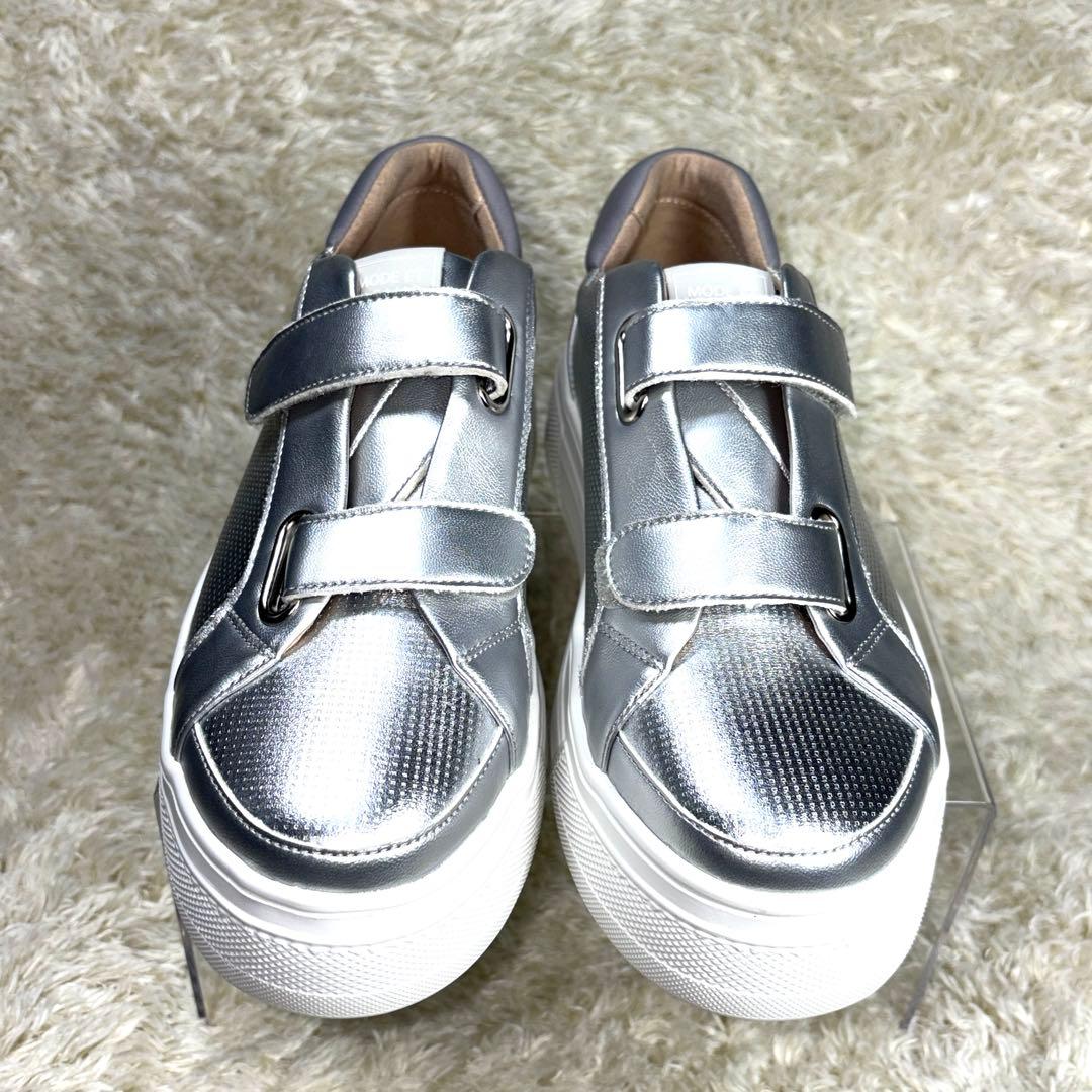 シルバー 厚底 ベルト付きスニーカーMODE ET JACOMO