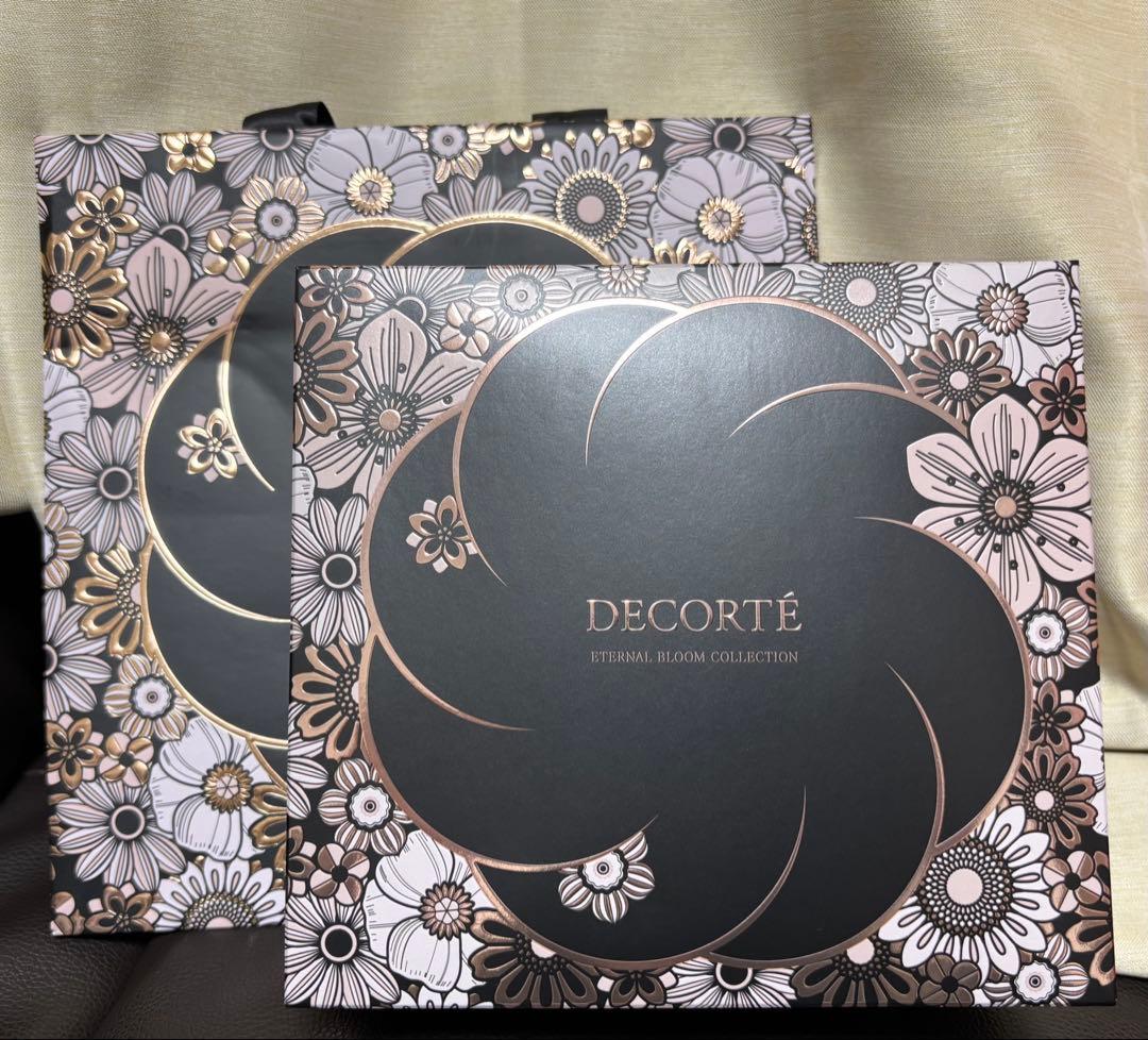 コスメデコルテ クリスマスコフレ 2025 エターナルブルームコレクション