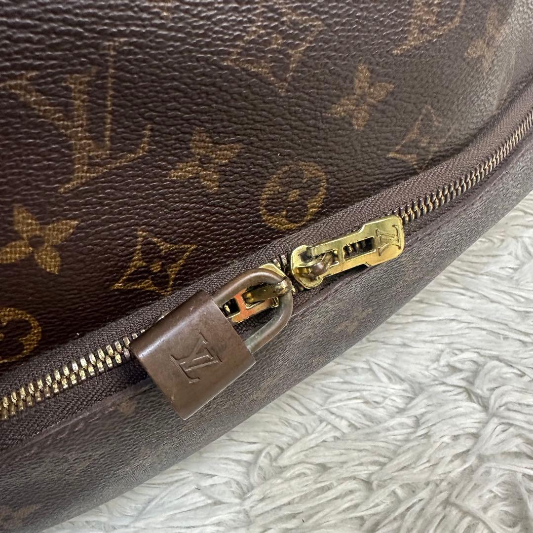 k*9様 LOUIS VUITTON ルイヴィトン エヴァシオン ボストンバック