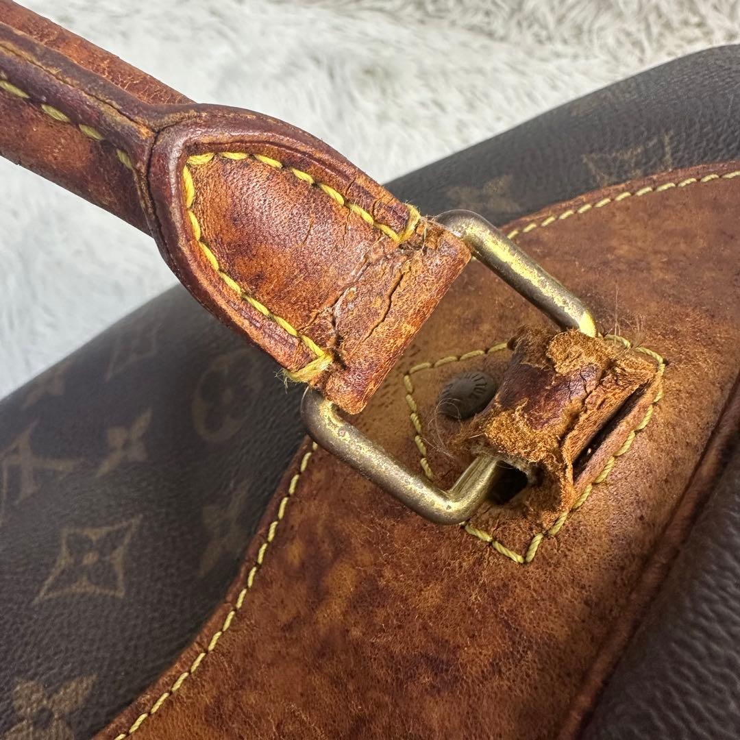 k*9様 LOUIS VUITTON ルイヴィトン エヴァシオン ボストンバック