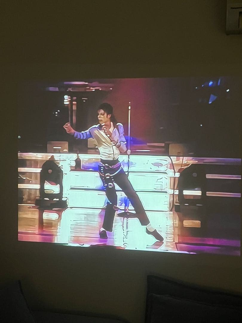 NEBULA ポータブルプロジェクター 本体