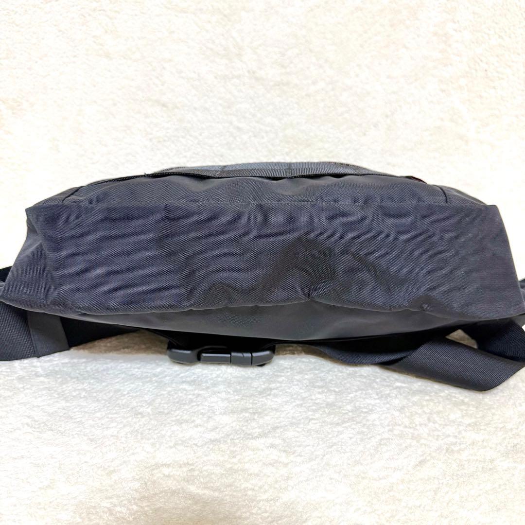 未使用級 BRIEFING ボディバッグ FANNY PACK 黒 ブラック